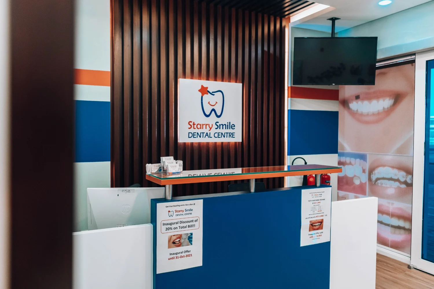 The reception desk at Starry Smile