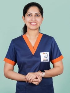 Dr Anjali Portrait CROP